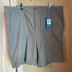 Columbia Grey 38 Shorts